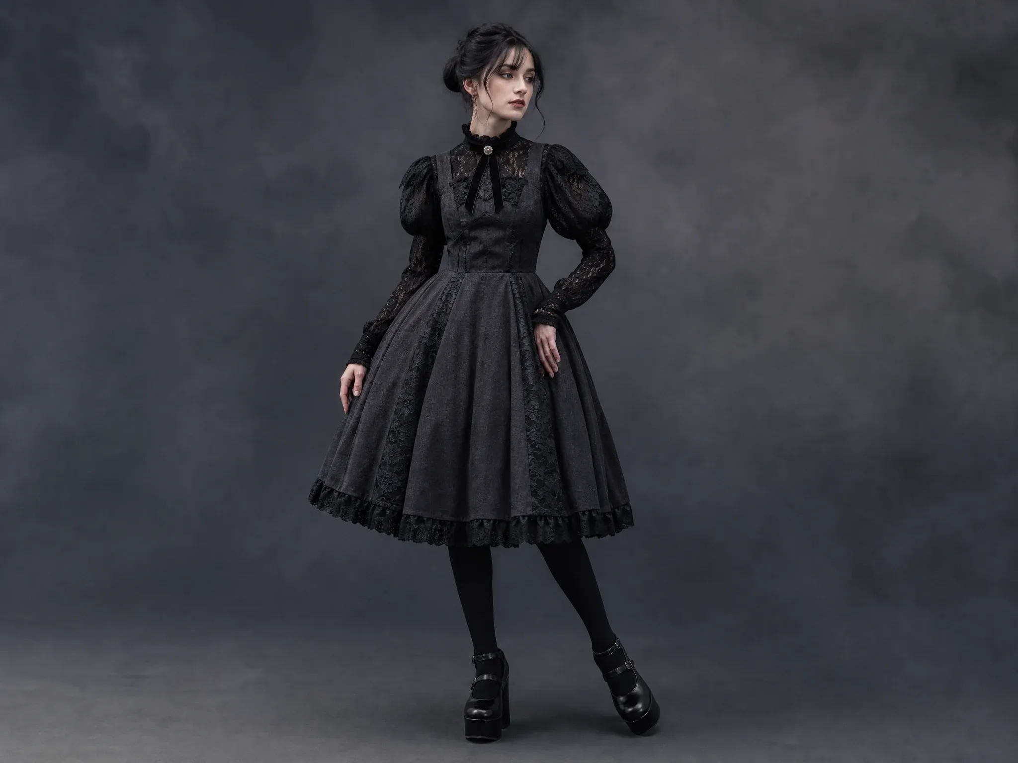 Gothic Lolita lace outfit preview